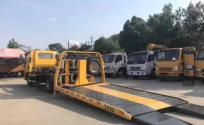 临沂汽车中途维修案例